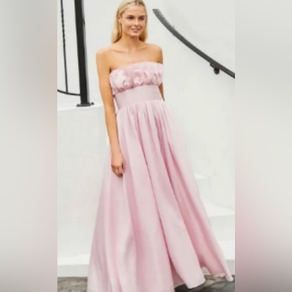 NWT Antonio Melani Esperanza Strapless Ruffled A-Line Gown Sz 2 SOLD OUT